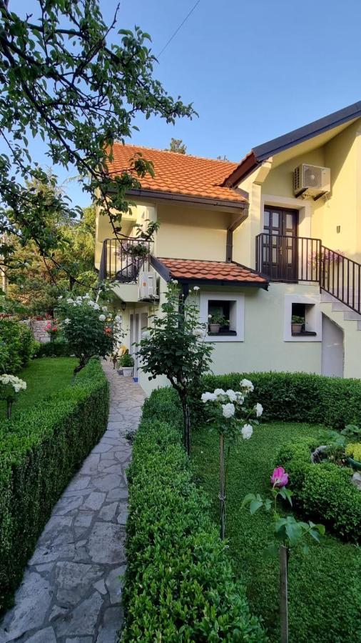 Apartman L&M Cetinje Exterior foto